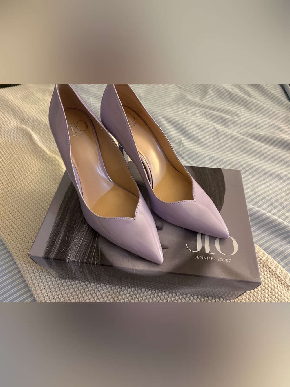 Jennifer Lopez Lavender Patent Pointed-Toe Pumps